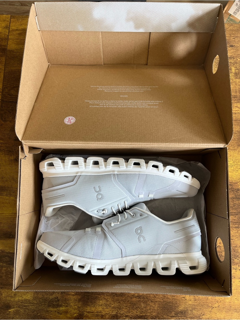 Men’s ON Cloud 6 size 11.5 glacier/white running and lifestyle shoe